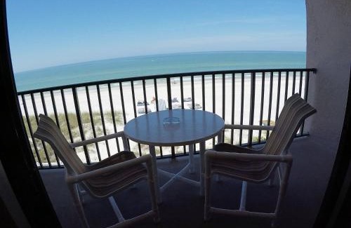Madeira Beach Complejo | Island Gulf Resort
