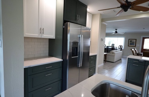 Crystal River Casa | Island home on Kings Bay - manatees at the dock!