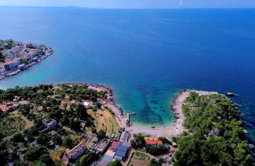 Milna Casa | ISLAND HVAR LUXE Holiday Villa Maslina with Beach