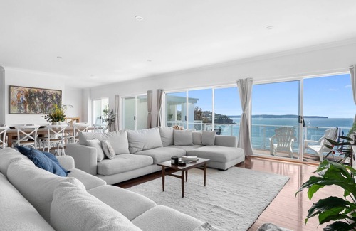 Whale Beach Casa | ISLAND IN THE SUN by Palm Beach Holiday Rentals