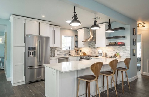 Midtown Casa | Island living 3-bed oasis w large pool, lush deck, cabana, outdoor shower