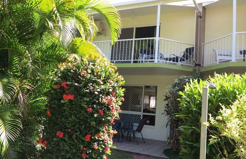 Arcadia Casa | "ISLAND MAGIC TOWNHOUSE 5" in Arcadia