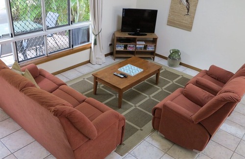 Arcadia Casa | "ISLAND MAGIC TOWNHOUSE 5" in Arcadia