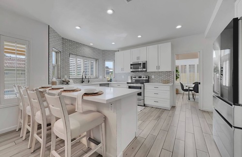 The Islands Casa | Island Paradise! Heated Pool Home. 30 Night Minimum.