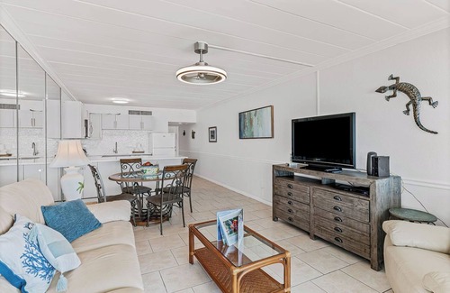 Independence Square Condominio | Retiro en la isla del frente del golfo ~ PRECIOS GRATIS INCLUIDOS ~
