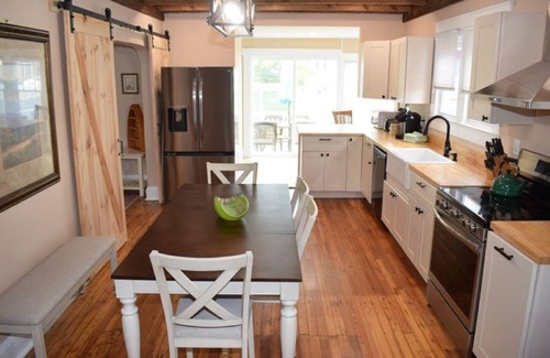 Chincoteague Casa | Island Time-Newly Renovated Waterman's Cottage w/ Water & Sunset Views