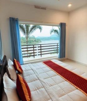 Vayittiri Casa | Island View Resort- Lake view Private villa - Premium Villa Resort in Wayanad