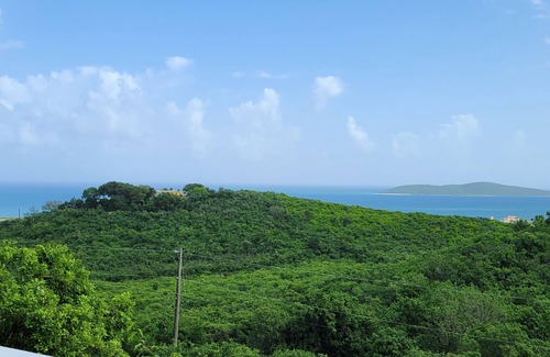 Estate Green Cay Apartamento | Island Views close to beaches, shopping and restaraunts