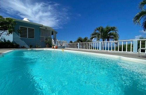 Estate Green Cay Apartamento | Island Views close to beaches, shopping and restaraunts