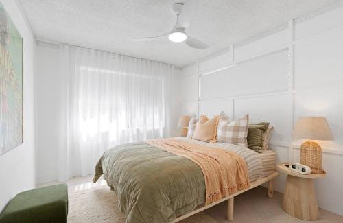 Labrador Apartamento | 'Island Villa' Boho-Coastal Escape by the Waterfront