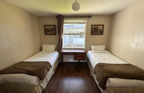 Ucluelet Hotel | Island West Resort-Motel