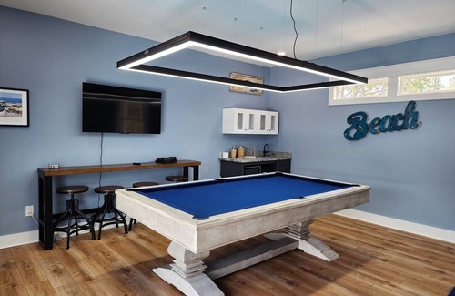 North Litchfield Beach Casa | Isle Be Back Again- Dog Friendly! Private Pool! N. Litchfield Beach