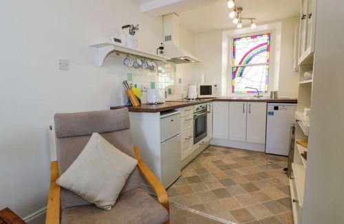 Kilrenny Cabaña | ISLE OF MAY VIEW, family friendly in Cellardyke