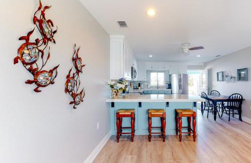 Mexico Beach Casa | Isle of View