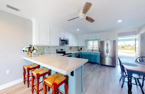 Mexico Beach Casa | Isle of View