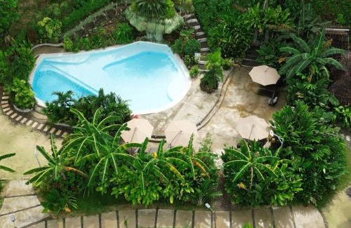 Catangnan Complejo | Isola del Sole Villas and Resort
