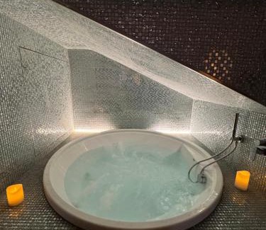 Zona Farini Apartamento | Isola suites