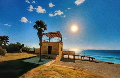 Batroun Casa | Isolee - Beachfront Standalone House