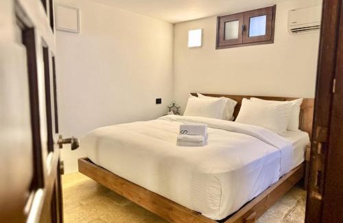 Batroun Casa | Isolee - Beachfront Standalone House
