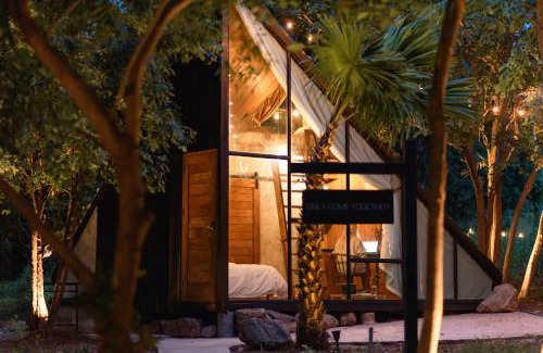 Koh Lan Casa | Issara Bar&House