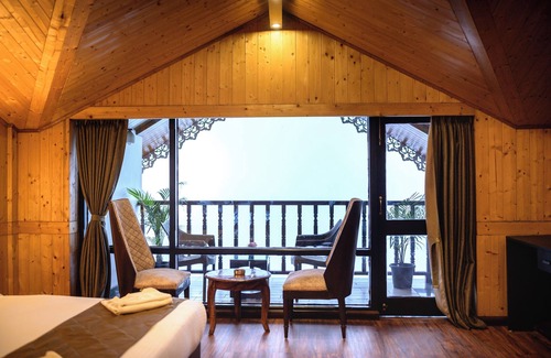 Darjeeling Hotel | Istana Resorts