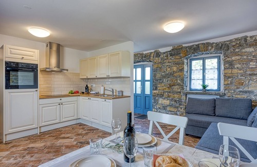 Koper Apartamento | Istrian Casa Pr Marici Sweet Jasmine, Koper, Slovenia