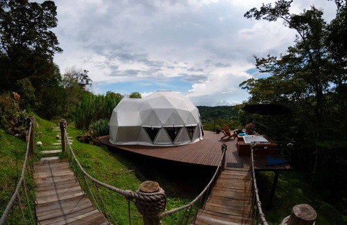San Francisco Casa | It is a beautiful luxury glamping site located next to a forest reserve and a great view.