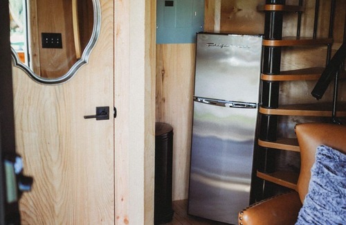 College Casa | It is a tiny home in the treehouse located in the middle of Fairbanks.