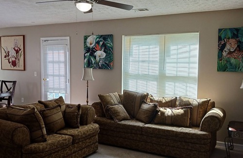 Douglasville Casa | It's a home away from home.