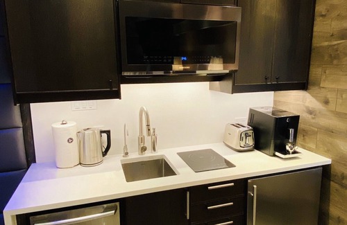 Hollywood Hills West Apartamento | It's all about the view: STUDIO 1080 HOLLYWOOD = JETLINER VISTAS of Downtown LA!