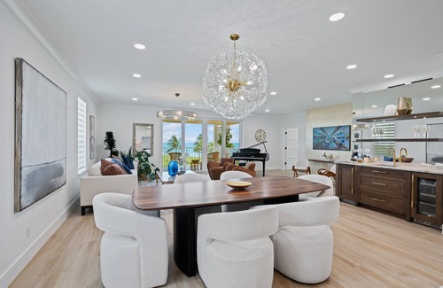 South Beach Condominio | It's been said, that this unit rivals the nicest condos in Manhattan