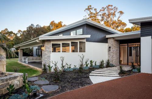 Yallingup Casa | It's Five O'Clock Somewhere I Private Properties