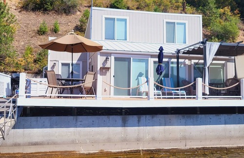 Loon Lake Casa | It's the sunsets and the view that count, right? Deer Lake