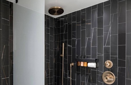 Hunt Club Complejo | It's Time For Another Adventure! 3 Beautiful Units, Spa Tub, Yoga Classes