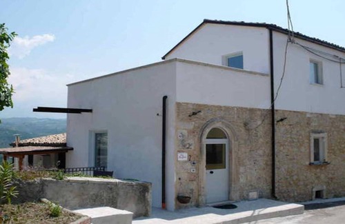 San Valentino In Abruzzo Casa | Casa de Piedra - San Valentino in A.C.