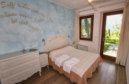 San Valentino In Abruzzo Casa | Mansion in San Valentino with Pool