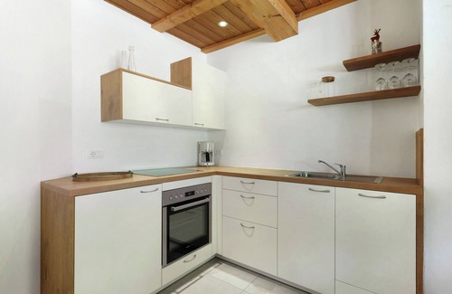 Senale San Felice Apartamento | Apartamento "Unterurbanhof Die Zwei" con vistas a la montaña, terraza con jardín y sauna