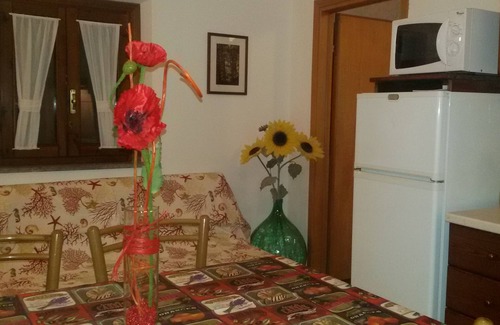 Campiglia Marittima Casa | CASA DE VACACIONES típica casa de campo toscana con parque y piscina