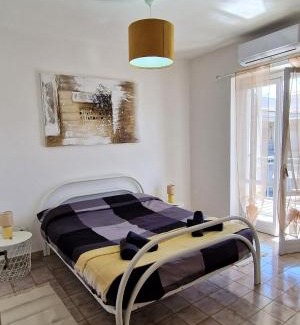 Santa Maria del Cedro Apartamento | Italian coastal escape - 5 minutes from the sea