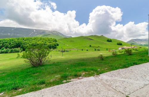 Bolognola Casa | Italian Experience-Casa TraMonti