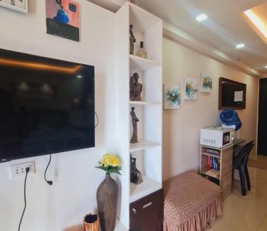 Sasa Apartamento | Italian Inspired Tropical-Themed Studio Condo