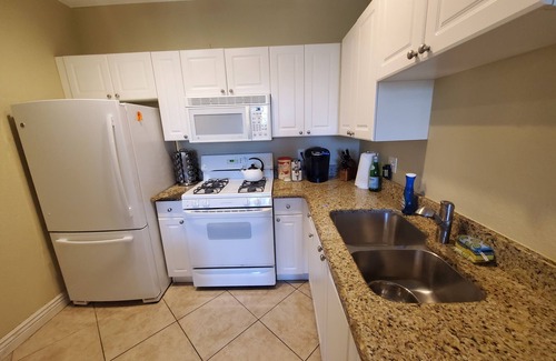 Clearwater Condominio | Italian style Waterfront Resort