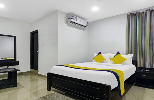 Gachibowli Hotel | Itsy By Treebo - Lg Grand Inn