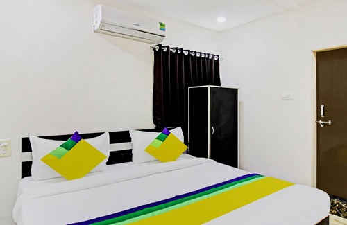 Nagpur Hotel | Itsy By Treebo - New Shraddha Inn