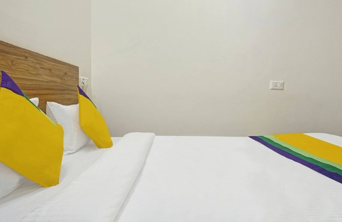 Kharadi Hotel | Itsy By Treebo - Palm Bliss