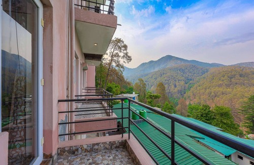 Shyamkhet Cabaña | IVA 1 BHK - w/ Wi-Fi, Kitchen, Food, Balcony, Garden