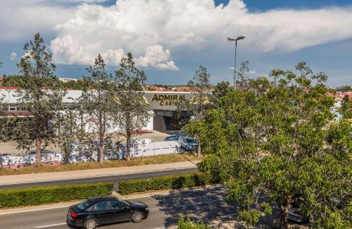 Zadar Apartamento | Ivan07 spacious 3BR apartment with terrace