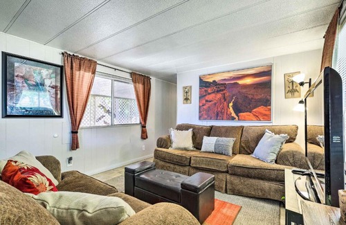 Ivins Casa | Ivins Retreat with Private Yard and Mtn Views!