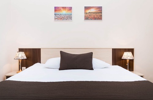 Old Town Hotel | IVOLITA Vilnius Hotel