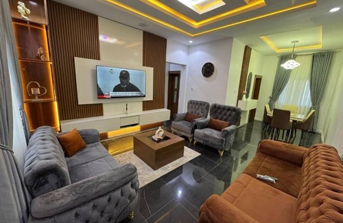 Utako Apartamento | Ivorian Heaven Home